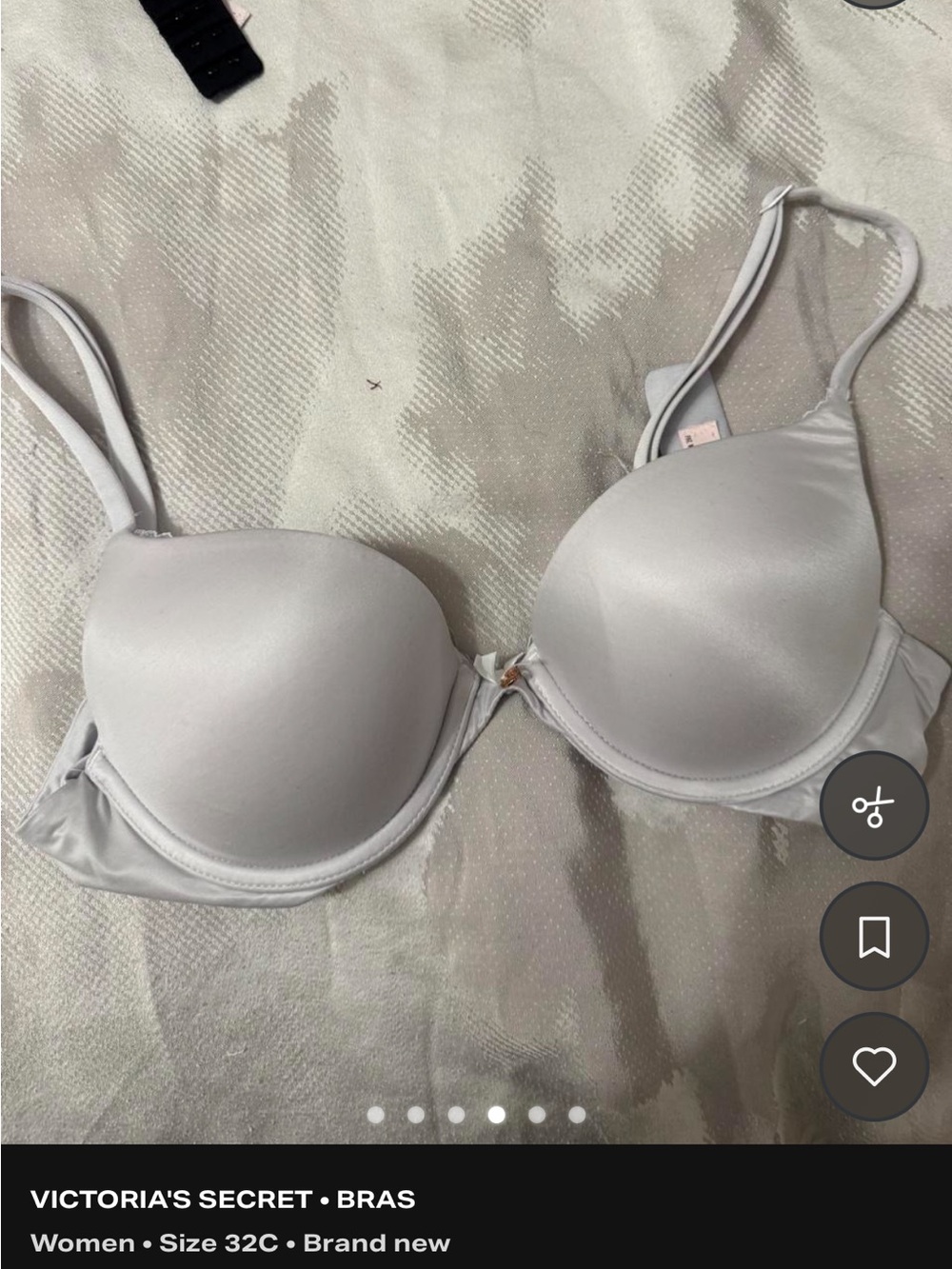 VICTORIA SECRET BODY BY VICTORIA PUSH UP SMOOTH BRA